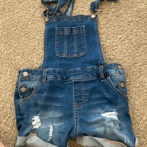 Overall shorts